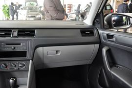 2013款斯柯达昕锐1.6L手动乐选型