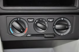 2013款斯柯达昕锐1.6L手动乐选型