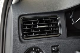 2013款斯柯达昕锐1.6L手动乐选型