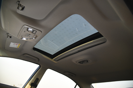 2018款吉利帝豪EV450尊贵版