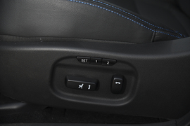 2018款吉利帝豪EV450尊贵版