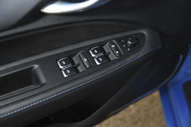 2018款吉利帝豪EV450尊贵版