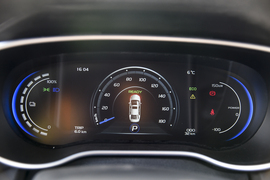 2018款吉利帝豪EV450尊贵版