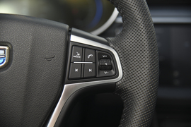 2018款吉利帝豪EV450尊贵版