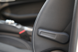 2018款荣威Ei5互联网旗舰版