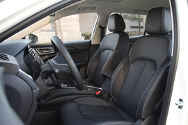 2018款荣威Ei5互联网旗舰版