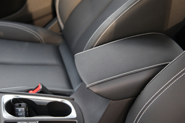 2018款荣威Ei5互联网旗舰版