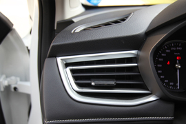 2018款荣威Ei5互联网旗舰版