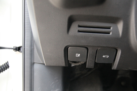 2018款荣威Ei5互联网旗舰版