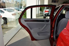 2014款大众宝来1.6L自动时尚型