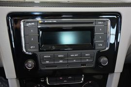 2014款大众宝来1.6L自动时尚型