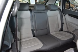 2013款大众朗行1.6L自动舒适型