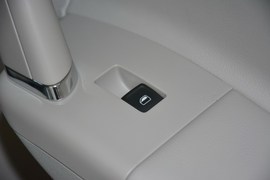 2013款大众朗行1.6L自动舒适型