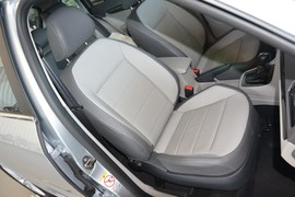2013款大众朗行1.6L自动舒适型