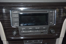 2013款大众朗行1.6L自动舒适型