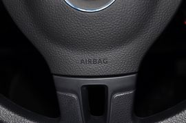 2013款大众朗行1.6L自动舒适型