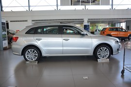 2013款大众朗行1.6L自动舒适型