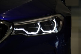 2018款宝马M5实拍组图