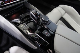 2018款宝马M5实拍组图