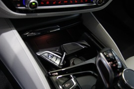 2018款宝马M5实拍组图