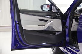 2018款宝马M5实拍组图