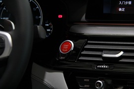 2018款宝马M5实拍组图