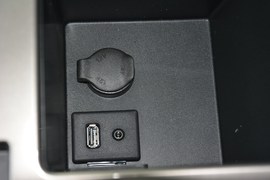 2014款雪佛兰迈锐宝2.0L手自一体豪华版