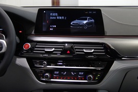 2018款宝马M5实拍组图