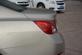 2014款雪佛兰迈锐宝2.0L手自一体豪华版