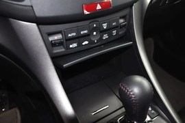 2013款本田思铂睿2.4L