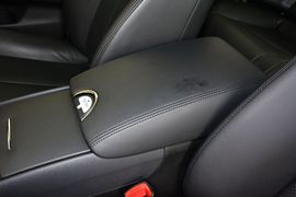 2013款英菲尼迪G37