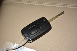 2013款吉利全球鹰GC7