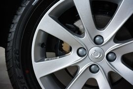 2013款吉利全球鹰GC7