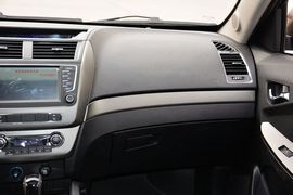 2014款吉利全球鹰GX7