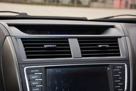2014款吉利全球鹰GX7