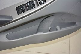 2014款现代瑞纳三厢1.4L自动智能型GLS