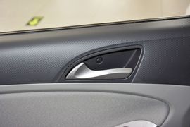 2014款现代瑞纳三厢1.4L自动智能型GLS