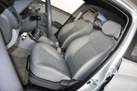 2014款现代瑞纳三厢1.4L自动智能型GLS