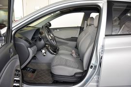 2014款现代瑞纳三厢1.4L自动智能型GLS