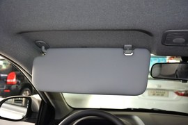 2014款现代瑞纳三厢1.4L自动智能型GLS