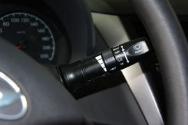 2014款现代瑞纳三厢1.4L自动智能型GLS