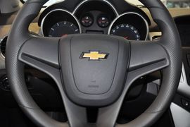 2013款雪佛兰科鲁兹1.8L