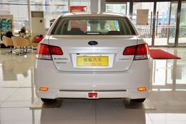 2014款斯巴鲁力狮2.5i雅尚精英版