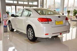 2014款斯巴鲁力狮2.5i雅尚精英版