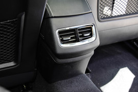 2018款一汽红旗H5试驾