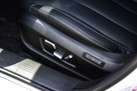 2018款一汽红旗H5试驾