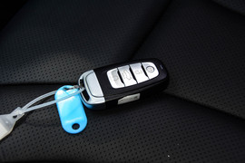 2018款一汽红旗H5试驾