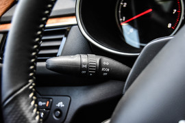 2018款一汽红旗H5试驾