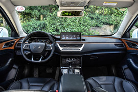 2018款一汽红旗H5试驾