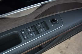 2018款奥迪A8L